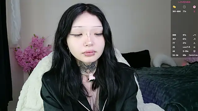 Lein Bone online show from June 24, 2026, 12:20 am
