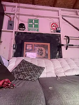 Snapshot of Shankortiz chatting on March 8, 2026, 11:19 pm Shankortiz online show from March 8, 2026, 11:19 pm