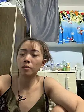 Snapshot of Minee1202 chatting on March 5, 2026, 1:02 am Minee1202 online show from March 5, 2026, 1:02 am