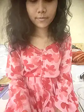 Snaya-baby online show from November 5, 2025, 1:14 pm