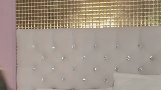 MarilynNova online show from March 7, 2026, 5:36 am