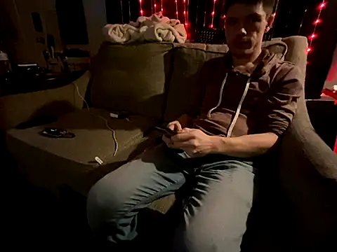 SalemStratton online show from October 3, 2025, 8:05 am