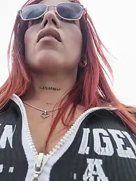 Alis xxx online show from May 2, 2026, 7:52 pm