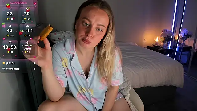 jjulietterose online show from June 17, 2026, 8:58 am