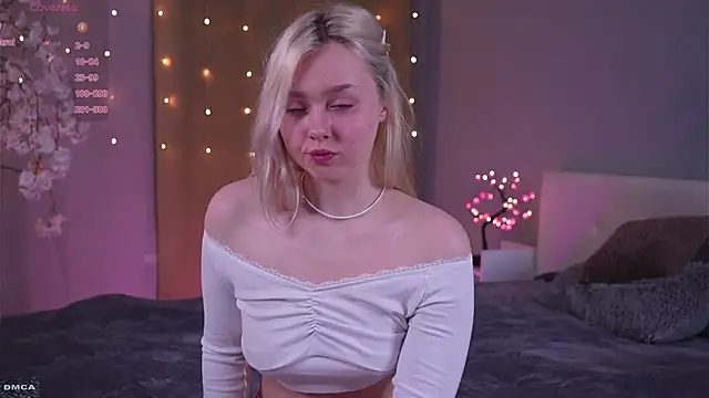 AccaCroyle online show from December 19, 2025, 10:12 pm