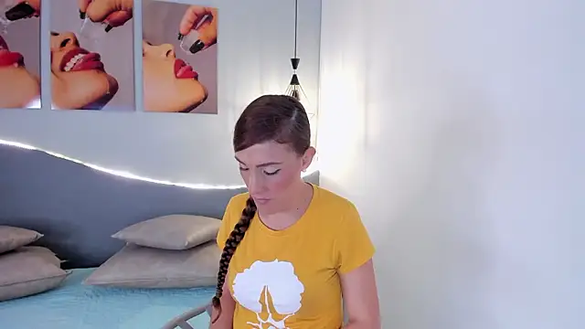 Nicol 89  online show from March 13, 2026, 11:48 am