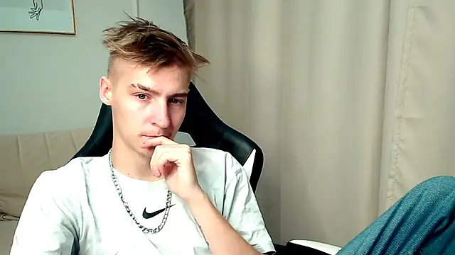 MrSexyCum4U online show from October 15, 2025, 11:57 pm