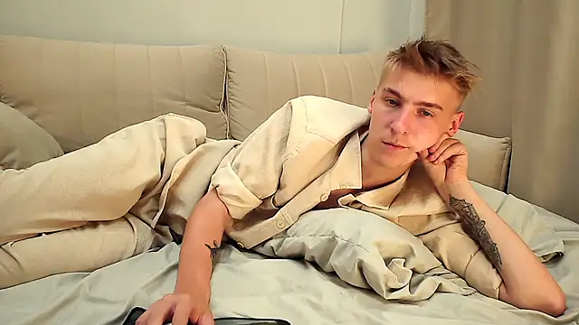 MrSexyCum4U online show from September 10, 2025, 2:38 pm