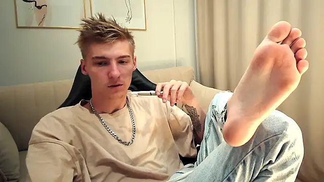 MrSexyCum4U online show from September 25, 2025, 1:44 am