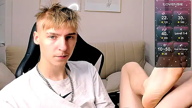 MrSexyCum4U online show from October 17, 2025, 10:55 pm