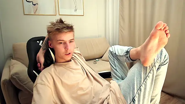 MrSexyCum4U online show from September 25, 2025, 5:52 pm