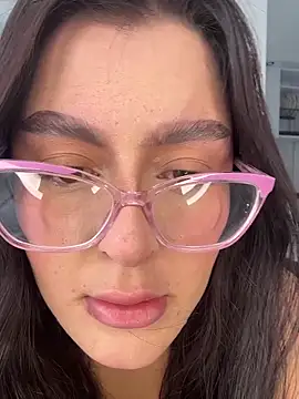 Snapshot of VioletaMaddox chatting on March 12, 2026, 8:13 pm VioletaMaddox online show from March 12, 2026, 8:13 pm