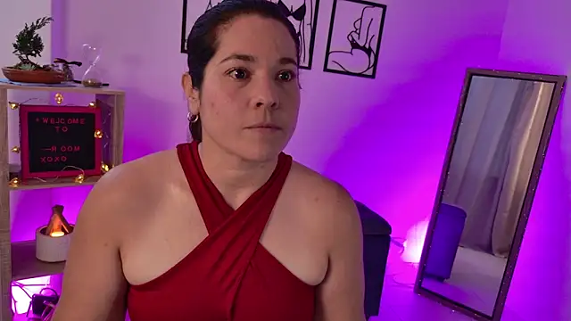 leiablack online show from November 27, 2025, 11:54 am