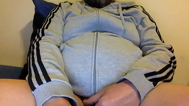 Snapshot of steve669_hot chatting on February 4, 2026, 10:05 pm steve669 hot online show from February 4, 2026, 10:05 pm