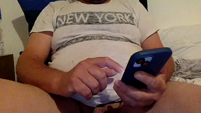 steve669 hot online show from July 19, 2026, 6:11 am