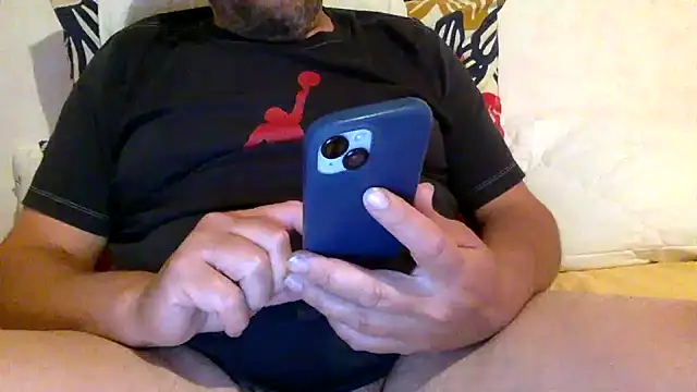 steve669 hot online show from June 12, 2026, 7:22 pm