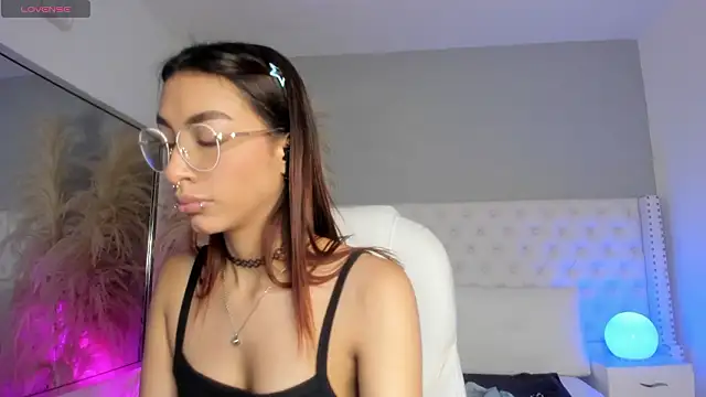 Snapshot of Ebonysweet__ chatting on February 7, 2026, 7:33 pm Ebonysweet online show from February 7, 2026, 7:33 pm