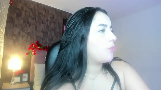 Snapshot of marian__stone chatting on March 18, 2026, 6:31 pm marian stone online show from March 18, 2026, 6:31 pm