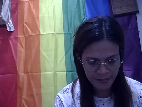 juicycum069 online show from July 31, 2026, 10:51 pm