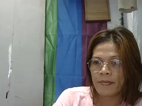 juicycum069 online show from June 25, 2026, 10:15 pm