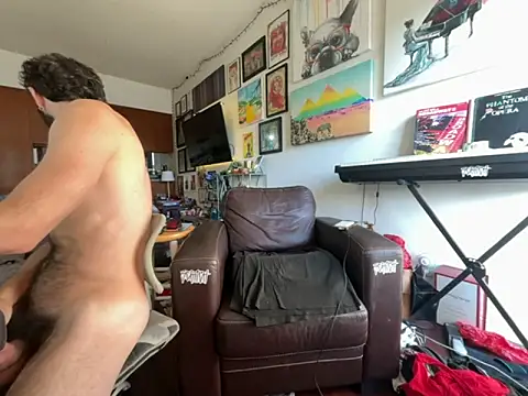 Pupscritch online show from September 15, 2025, 4:07 pm