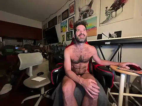 Pupscritch online show from June 3, 2026, 5:41 am