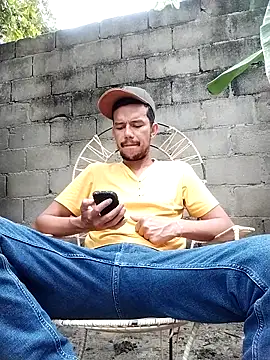  andytop online show from December 3, 2025, 12:37 pm