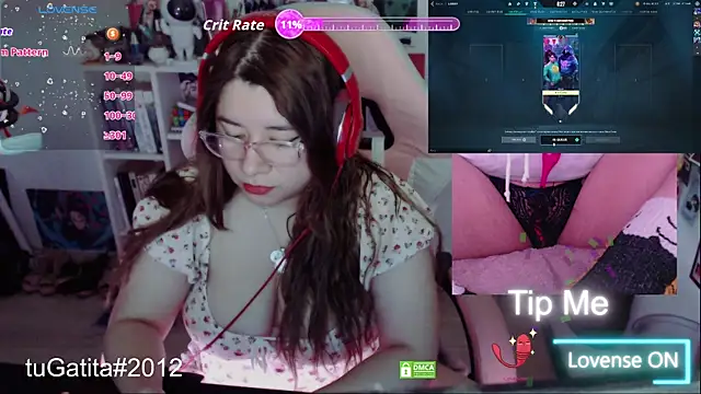 Pink girl0n online show from September 22, 2025, 8:15 pm