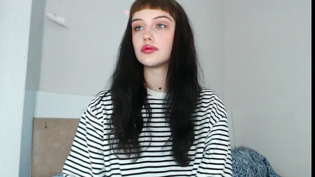 Pizda-Drozda online show from September 22, 2025, 6:03 pm