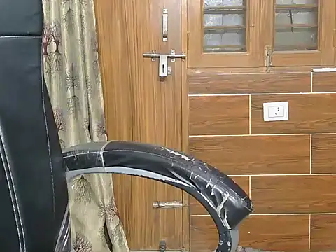 Diyaa Singh online show from June 11, 2026, 3:42 pm