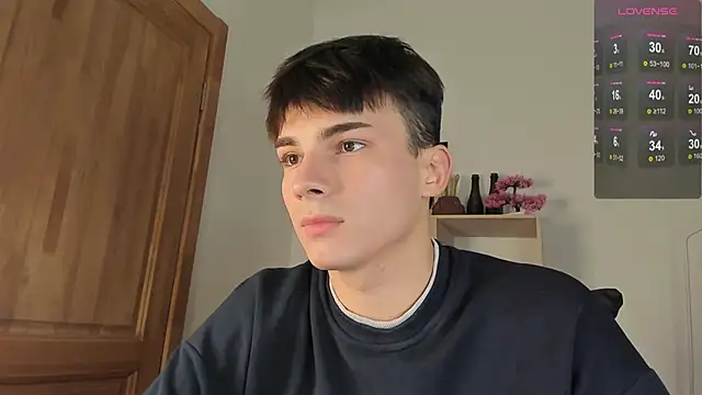 mystic evan online show from November 30, 2025, 10:32 pm