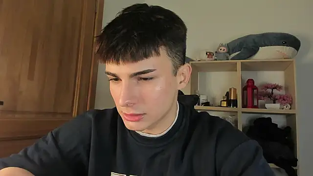 mystic evan online show from November 6, 2025, 1:04 pm