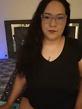 Laurasofia01 online show from June 1, 2026, 12:16 pm