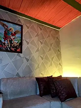 Alisse taylor2 online show from January 17, 2026, 12:20 pm