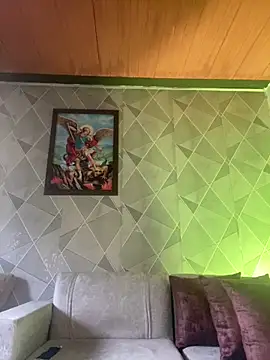 Alisse taylor2 online show from January 18, 2026, 12:19 pm