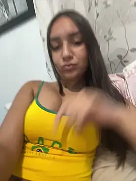 hannahhotwife online show from June 5, 2026, 3:11 am