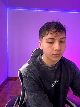 Casper   kyy online show from September 25, 2025, 4:02 pm