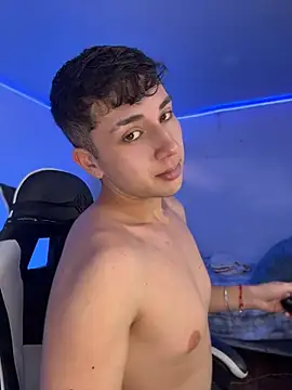 Casper   kyy online show from March 7, 2026, 9:53 pm