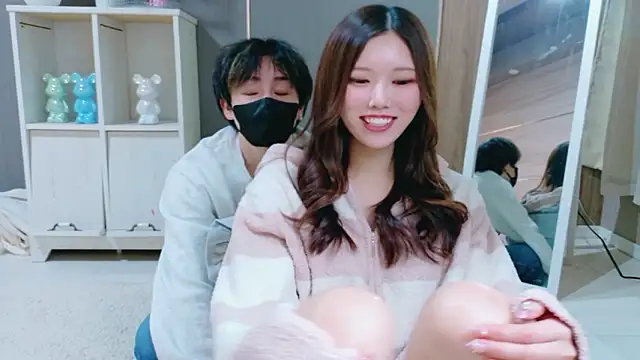 Reto-sama online show from November 7, 2025, 1:04 pm