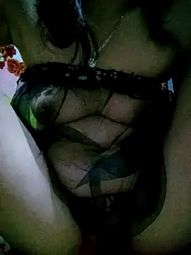 Minety473 online show from November 11, 2025, 11:53 pm