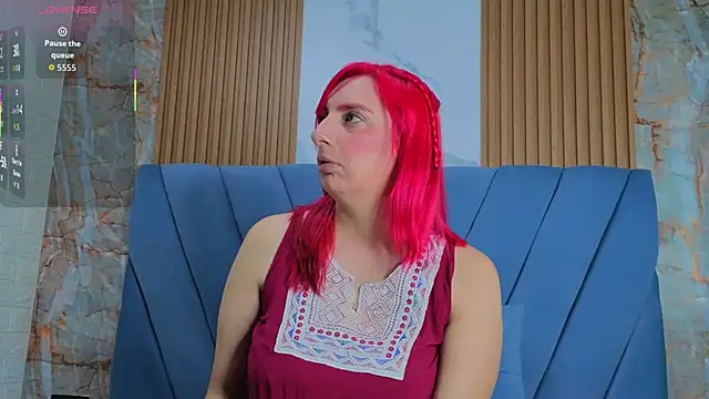 angel  red  online show from November 25, 2025, 3:07 am