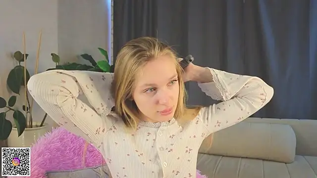 CindyGreen online show from February 2, 2026, 6:12 am