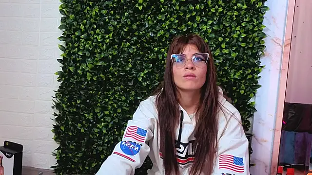 Jessi Walker online show from February 13, 2026, 3:06 am