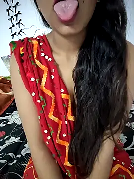 Snapshot of HOTSEXY_KAVYA chatting on November 18, 2025, 3:26 pm HOTSEXY KAVYA online show from November 18, 2025, 3:26 pm