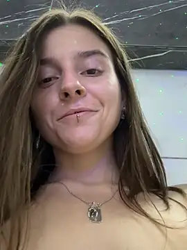 LilyIrons online show from June 27, 2026, 10:32 am