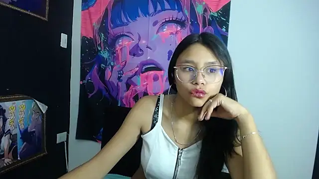 SofieLove 01 online show from September 23, 2025, 9:16 am