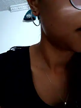 SofieLove 01 online show from March 8, 2026, 7:39 pm