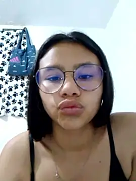 SofieLove 01 online show from March 20, 2026, 6:58 am