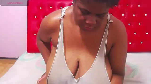 wonderfuldiana online show from February 2, 2026, 11:04 pm