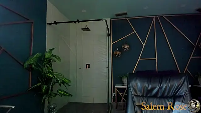 Snapshot of salem_rose chatting on June 16, 2026, 8:09 pm salem rose online show from June 16, 2026, 8:09 pm